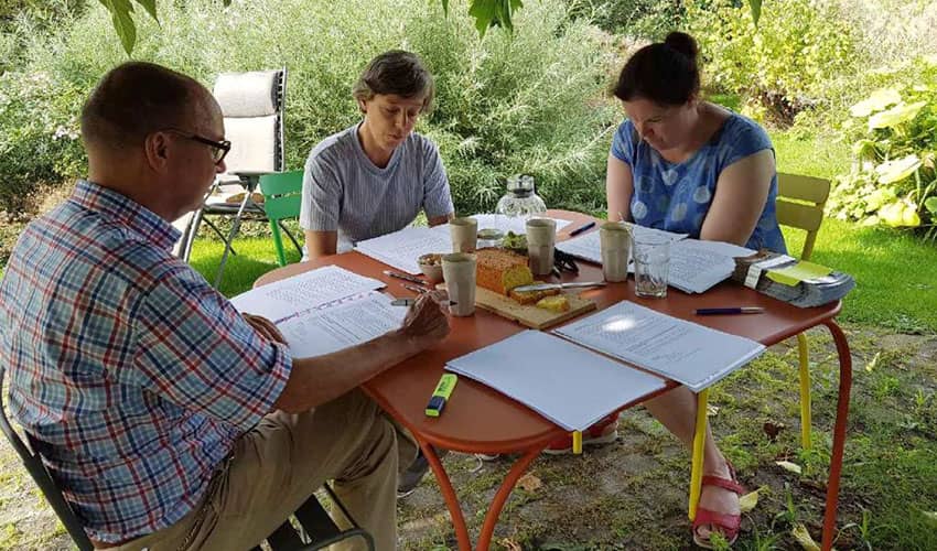 ignan group working together